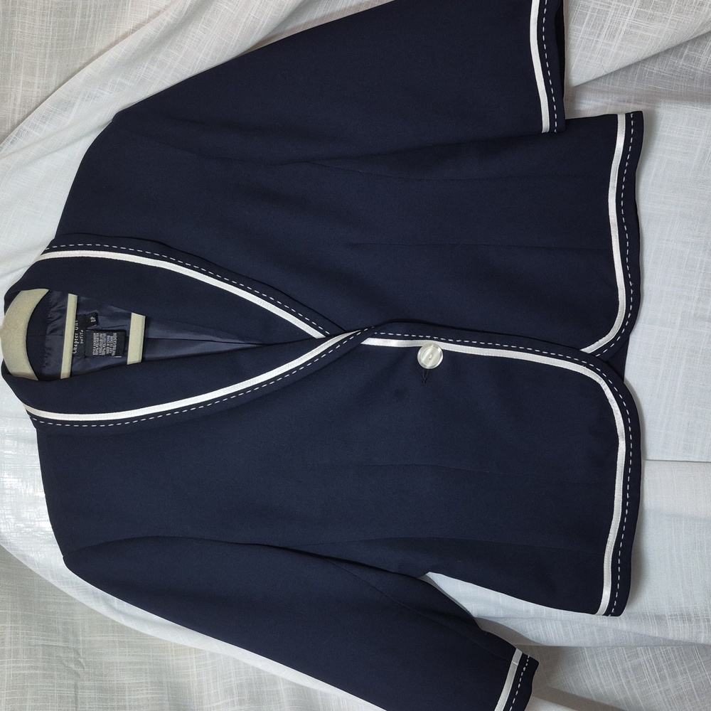 Chapter One Petit Women's Navy Blue Blazer with White Accents
